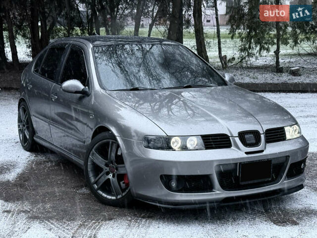 Серый Сеат Леон, объемом двигателя 1.8 л и пробегом 279 тыс. км за 9999 $, фото 14 на Automoto.ua