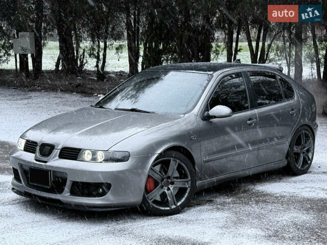 Серый Сеат Леон, объемом двигателя 1.8 л и пробегом 279 тыс. км за 9999 $, фото 11 на Automoto.ua