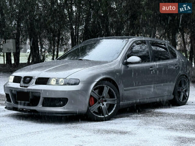 Серый Сеат Леон, объемом двигателя 1.8 л и пробегом 279 тыс. км за 9999 $, фото 10 на Automoto.ua