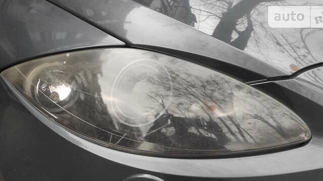 Серый Сеат Леон, объемом двигателя 1.97 л и пробегом 268 тыс. км за 5000 $, фото 12 на Automoto.ua