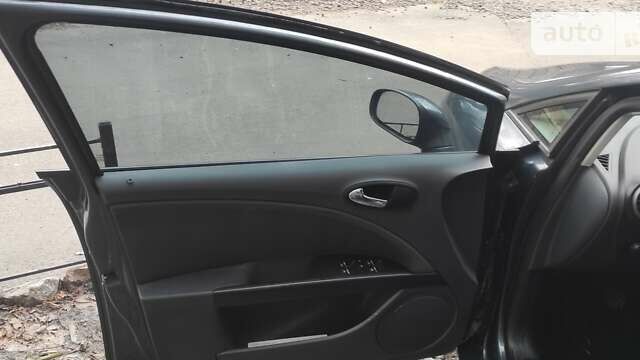 Серый Сеат Леон, объемом двигателя 1.97 л и пробегом 268 тыс. км за 4700 $, фото 21 на Automoto.ua