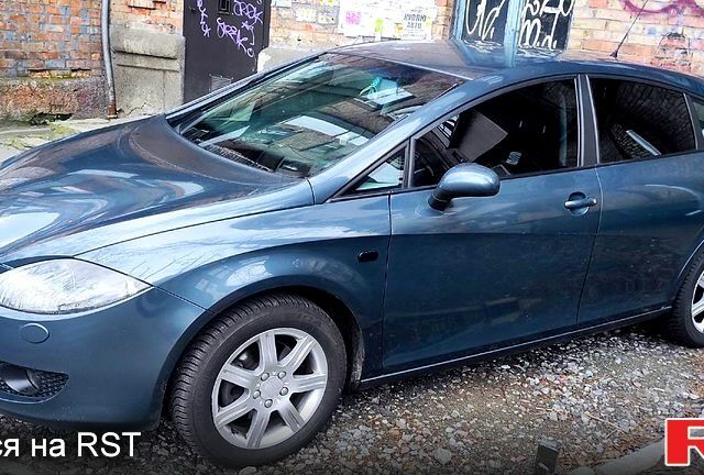 Сірий Сеат Leon, об'ємом двигуна 2 л та пробігом 270 тис. км за 4700 $, фото 1 на Automoto.ua