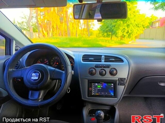 Сірий Сеат Leon, об'ємом двигуна 1.6 л та пробігом 259 тис. км за 4700 $, фото 10 на Automoto.ua