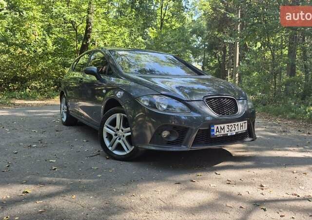Сірий Сеат Leon, об'ємом двигуна 1.9 л та пробігом 206 тис. км за 5100 $, фото 3 на Automoto.ua