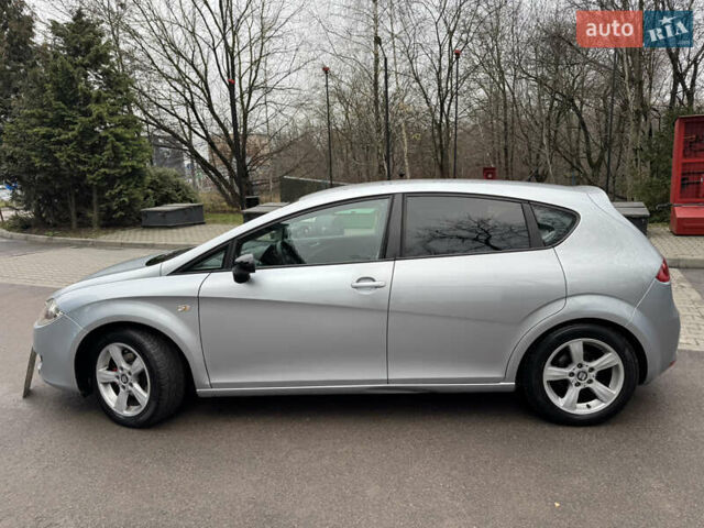 Серый Сеат Леон, объемом двигателя 1.6 л и пробегом 200 тыс. км за 4599 $, фото 4 на Automoto.ua