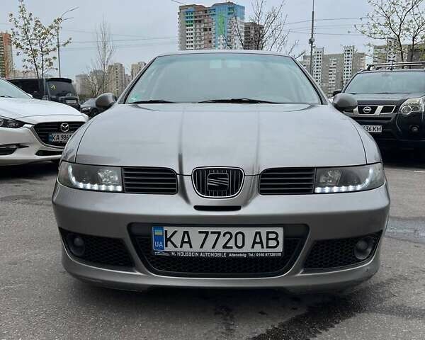 Сірий Сеат Leon, об'ємом двигуна 1.6 л та пробігом 285 тис. км за 4700 $, фото 2 на Automoto.ua
