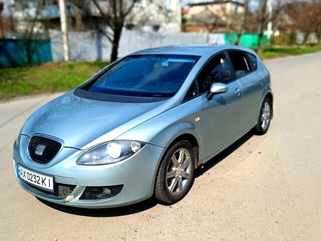 Сірий Сеат Leon, об'ємом двигуна 2 л та пробігом 220 тис. км за 4500 $, фото 7 на Automoto.ua