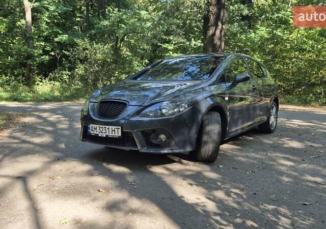 Сірий Сеат Leon, об'ємом двигуна 1.9 л та пробігом 206 тис. км за 5100 $, фото 5 на Automoto.ua