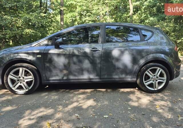Сірий Сеат Leon, об'ємом двигуна 1.9 л та пробігом 206 тис. км за 5100 $, фото 19 на Automoto.ua