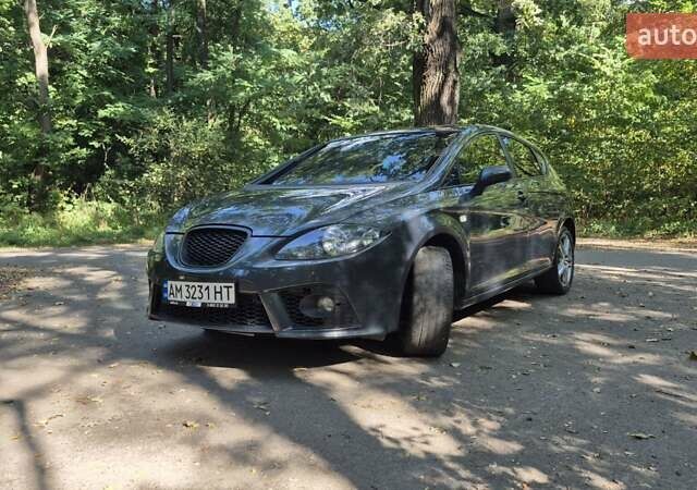 Сірий Сеат Leon, об'ємом двигуна 1.9 л та пробігом 206 тис. км за 5100 $, фото 7 на Automoto.ua