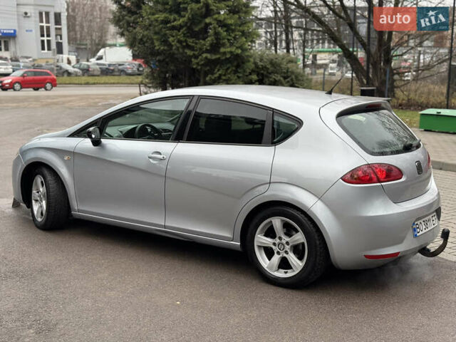 Серый Сеат Леон, объемом двигателя 1.6 л и пробегом 200 тыс. км за 4599 $, фото 7 на Automoto.ua