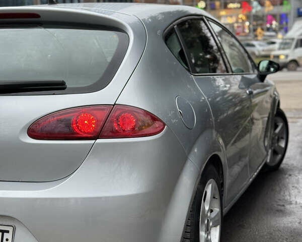 Серый Сеат Леон, объемом двигателя 1.6 л и пробегом 200 тыс. км за 4599 $, фото 18 на Automoto.ua