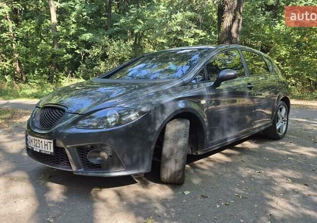 Сірий Сеат Leon, об'ємом двигуна 1.9 л та пробігом 206 тис. км за 5100 $, фото 1 на Automoto.ua