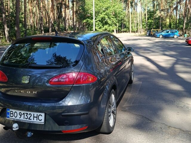 Сірий Сеат Leon, об'ємом двигуна 0 л та пробігом 158 тис. км за 5497 $, фото 2 на Automoto.ua