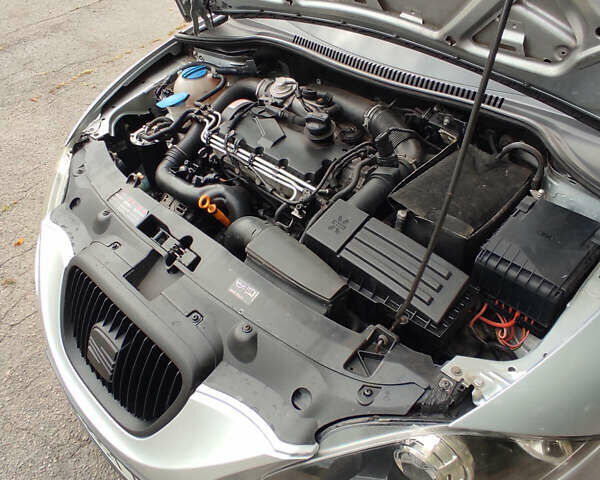 Сірий Сеат Leon, об'ємом двигуна 1.9 л та пробігом 353 тис. км за 4000 $, фото 10 на Automoto.ua
