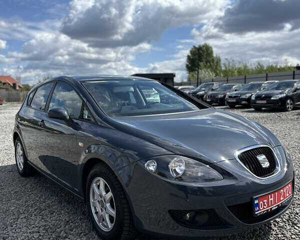Сірий Сеат Leon, об'ємом двигуна 1.6 л та пробігом 167 тис. км за 6600 $, фото 6 на Automoto.ua