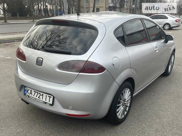 Сірий Сеат Leon, об'ємом двигуна 1.9 л та пробігом 197 тис. км за 5950 $, фото 4 на Automoto.ua