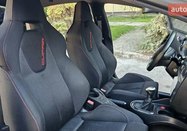 Серый Сеат Леон, объемом двигателя 2 л и пробегом 284 тыс. км за 6800 $, фото 17 на Automoto.ua