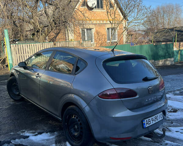 Сірий Сеат Leon, об'ємом двигуна 1.9 л та пробігом 307 тис. км за 5300 $, фото 2 на Automoto.ua