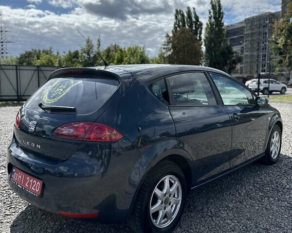 Сірий Сеат Leon, об'ємом двигуна 1.6 л та пробігом 167 тис. км за 6600 $, фото 5 на Automoto.ua