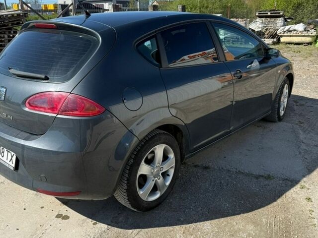 Сірий Сеат Leon, об'ємом двигуна 1.4 л та пробігом 194 тис. км за 5200 $, фото 5 на Automoto.ua