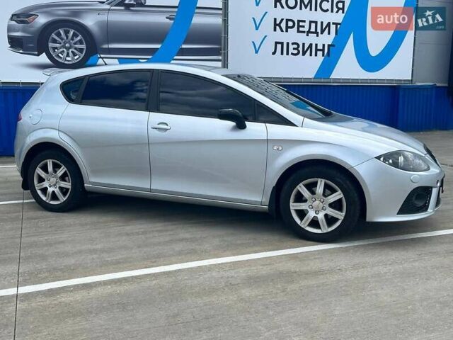 Серый Сеат Леон, объемом двигателя 1.6 л и пробегом 290 тыс. км за 4450 $, фото 4 на Automoto.ua