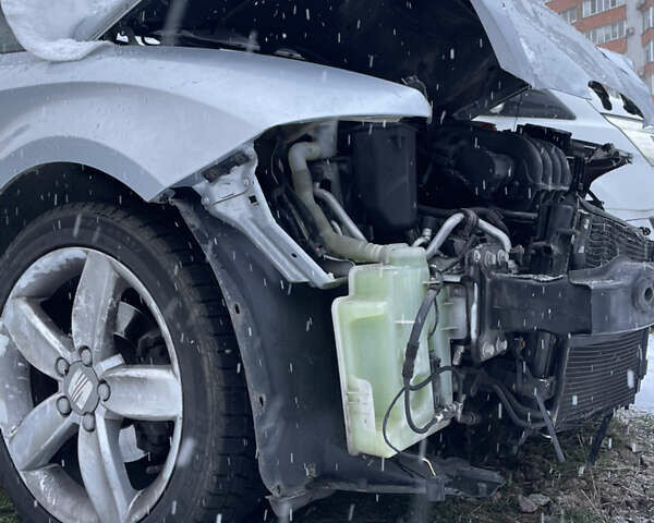 Серый Сеат Леон, объемом двигателя 1.98 л и пробегом 181 тыс. км за 3800 $, фото 3 на Automoto.ua