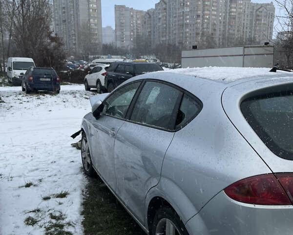 Серый Сеат Леон, объемом двигателя 1.98 л и пробегом 181 тыс. км за 3800 $, фото 7 на Automoto.ua