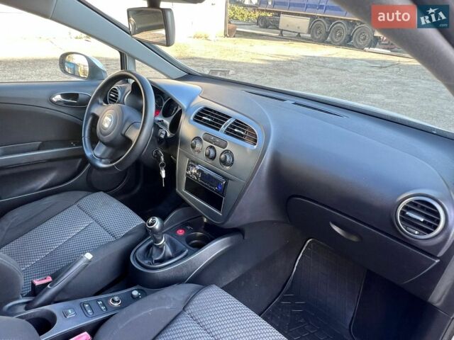 Сірий Сеат Leon, об'ємом двигуна 1.6 л та пробігом 152 тис. км за 6299 $, фото 36 на Automoto.ua