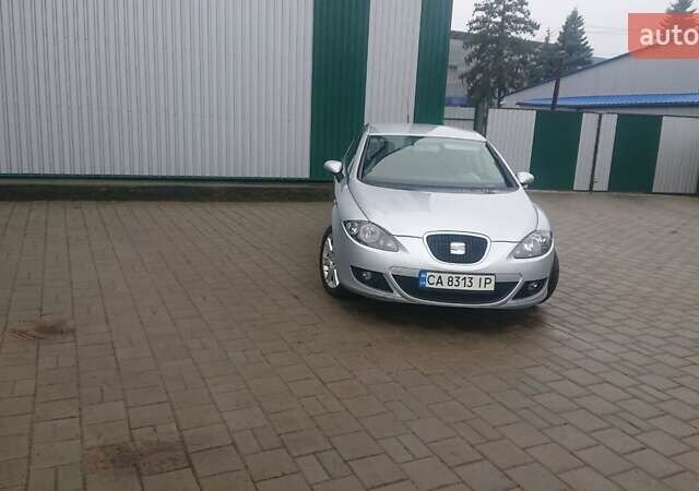 Серый Сеат Леон, объемом двигателя 1.6 л и пробегом 234 тыс. км за 6150 $, фото 13 на Automoto.ua