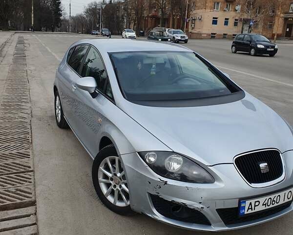 Сірий Сеат Leon, об'ємом двигуна 0 л та пробігом 198 тис. км за 6500 $, фото 1 на Automoto.ua