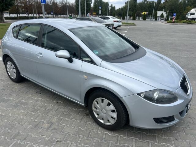Сірий Сеат Leon, об'ємом двигуна 1.4 л та пробігом 234 тис. км за 5900 $, фото 1 на Automoto.ua