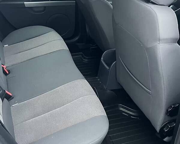 Серый Сеат Леон, объемом двигателя 1.6 л и пробегом 242 тыс. км за 6500 $, фото 13 на Automoto.ua