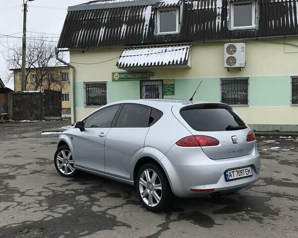 Серый Сеат Леон, объемом двигателя 0 л и пробегом 183 тыс. км за 6300 $, фото 7 на Automoto.ua
