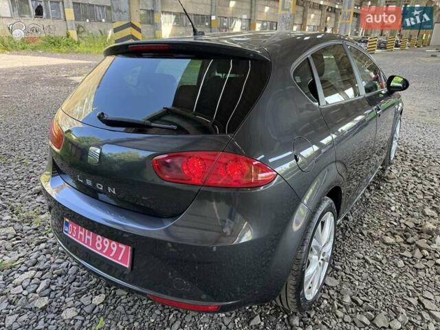 Сірий Сеат Leon, об'ємом двигуна 1.8 л та пробігом 176 тис. км за 8450 $, фото 9 на Automoto.ua