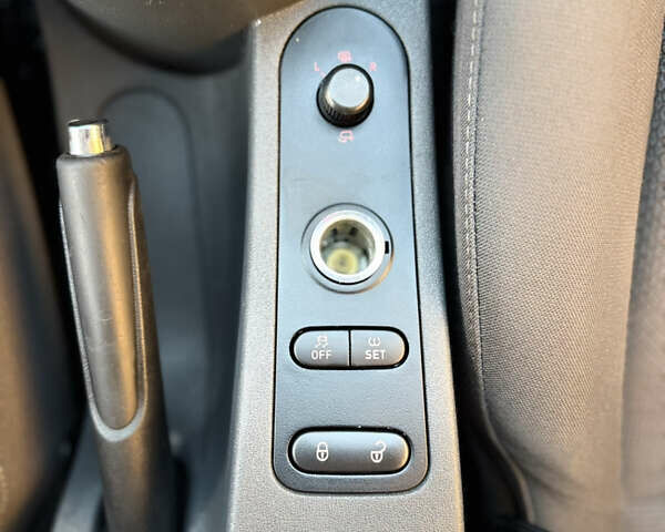 Сірий Сеат Leon, об'ємом двигуна 1.4 л та пробігом 238 тис. км за 5900 $, фото 23 на Automoto.ua