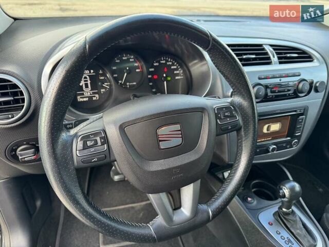 Сірий Сеат Leon, об'ємом двигуна 1.8 л та пробігом 176 тис. км за 7900 $, фото 32 на Automoto.ua