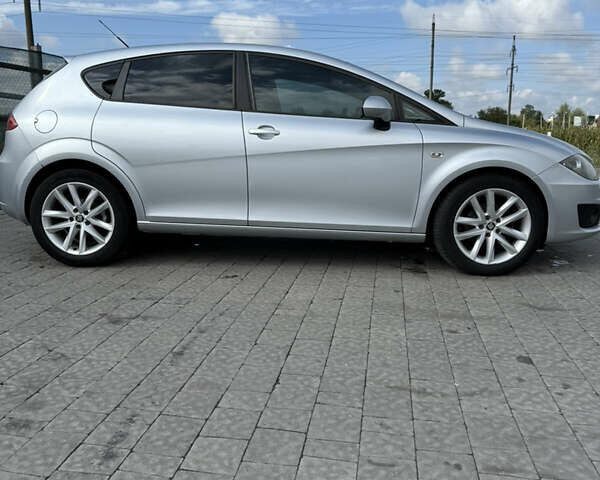 Сірий Сеат Leon, об'ємом двигуна 1.9 л та пробігом 267 тис. км за 6200 $, фото 2 на Automoto.ua