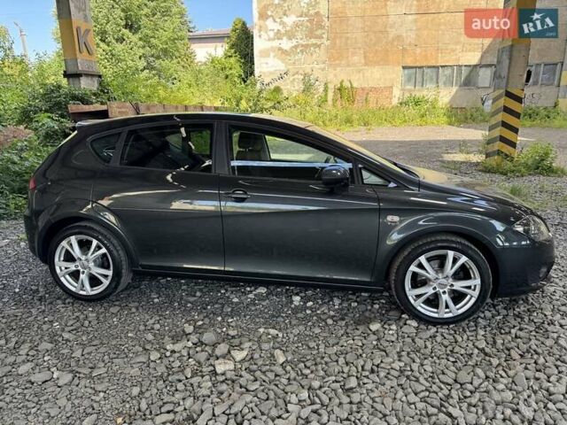 Сірий Сеат Leon, об'ємом двигуна 1.8 л та пробігом 176 тис. км за 8450 $, фото 6 на Automoto.ua