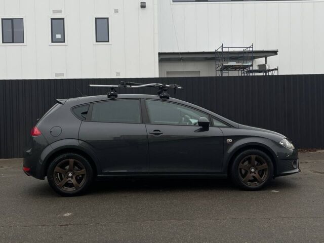 Серый Сеат Леон, объемом двигателя 2 л и пробегом 0 тыс. км за 9300 $, фото 7 на Automoto.ua