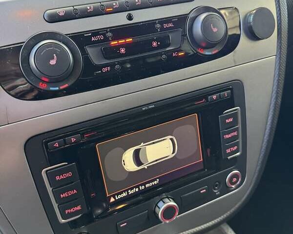 Сірий Сеат Leon, об'ємом двигуна 1.8 л та пробігом 176 тис. км за 7900 $, фото 43 на Automoto.ua