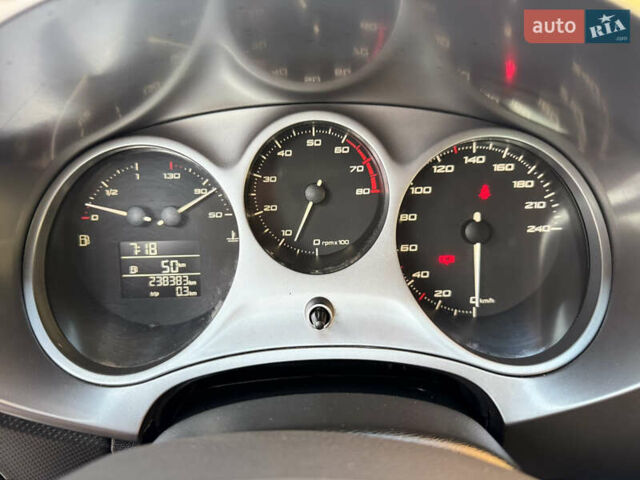 Сірий Сеат Leon, об'ємом двигуна 1.4 л та пробігом 238 тис. км за 5900 $, фото 20 на Automoto.ua
