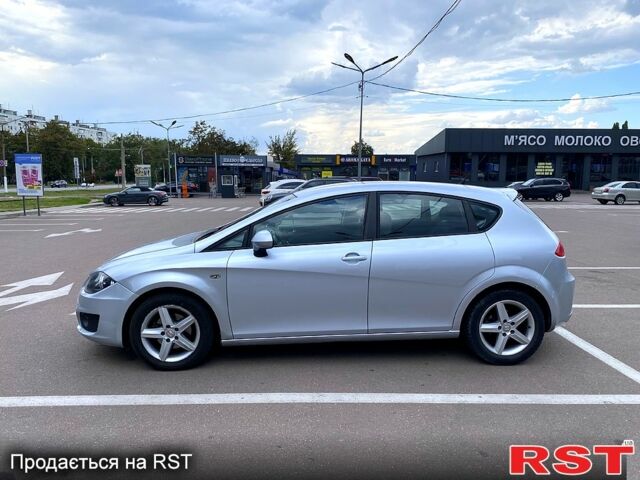 Сірий Сеат Leon, об'ємом двигуна 1.6 л та пробігом 218 тис. км за 6000 $, фото 2 на Automoto.ua