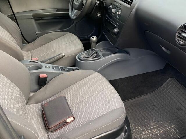 Сірий Сеат Leon, об'ємом двигуна 1.6 л та пробігом 195 тис. км за 6500 $, фото 11 на Automoto.ua