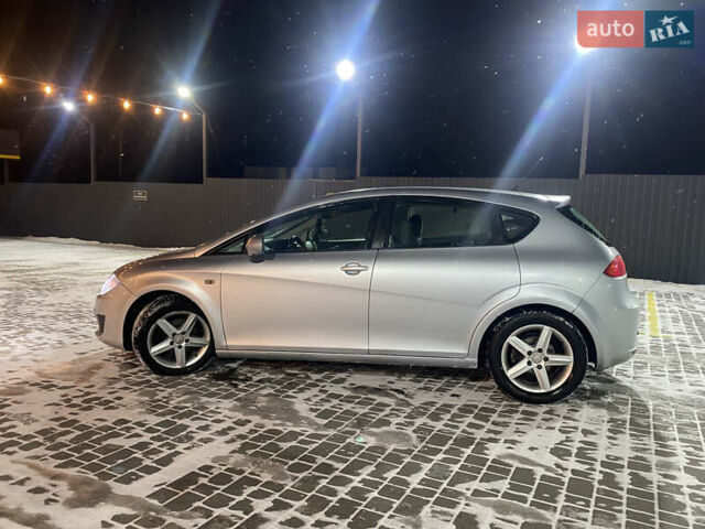 Сірий Сеат Leon, об'ємом двигуна 1.6 л та пробігом 220 тис. км за 4800 $, фото 5 на Automoto.ua