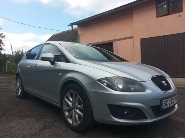 Сірий Сеат Leon, об'ємом двигуна 1.9 л та пробігом 267 тис. км за 6849 $, фото 3 на Automoto.ua