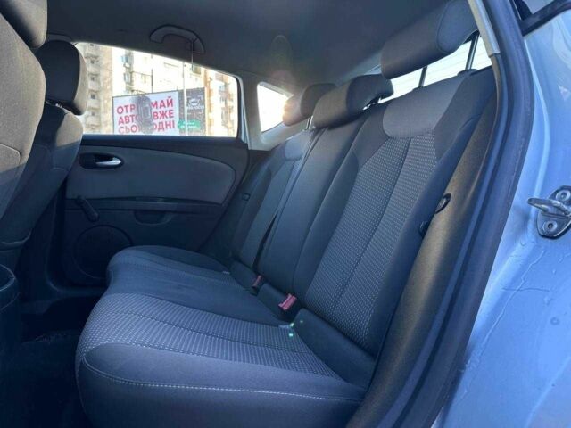 Сірий Сеат Leon, об'ємом двигуна 1.6 л та пробігом 228 тис. км за 6990 $, фото 9 на Automoto.ua
