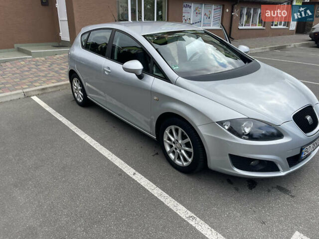 Сірий Сеат Leon, об'ємом двигуна 1.6 л та пробігом 203 тис. км за 7500 $, фото 4 на Automoto.ua