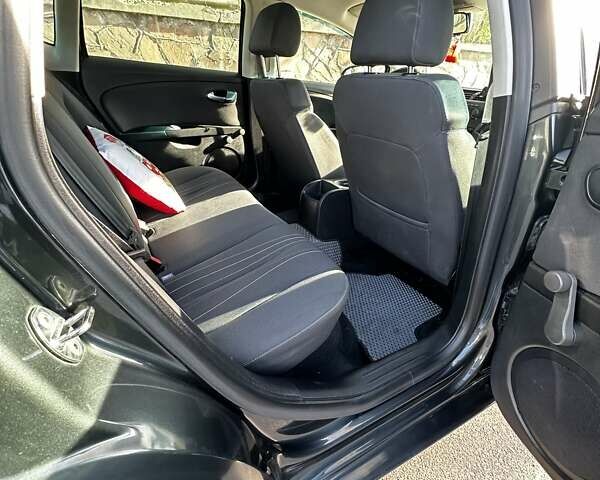 Сірий Сеат Leon, об'ємом двигуна 1.2 л та пробігом 212 тис. км за 5699 $, фото 7 на Automoto.ua