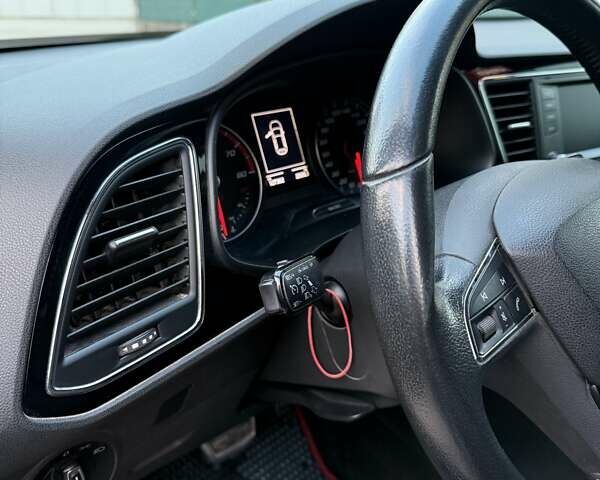 Серый Сеат Леон, объемом двигателя 1.2 л и пробегом 127 тыс. км за 9500 $, фото 25 на Automoto.ua